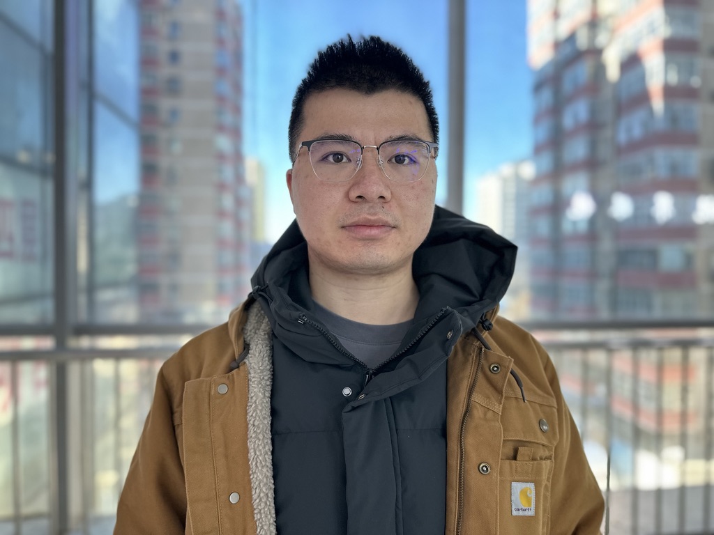 Qihong Ruan